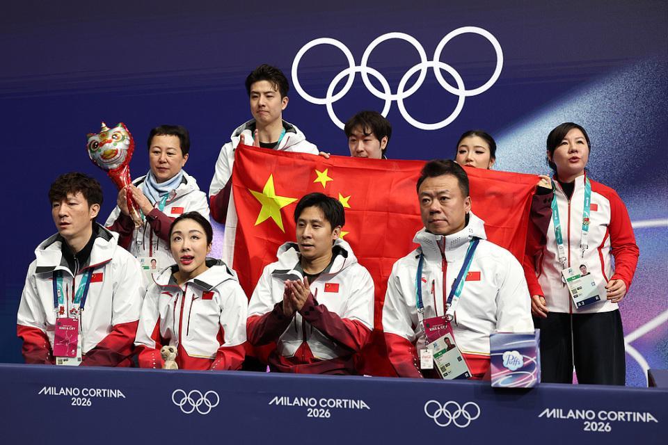 od体育官方网站-带伤出战失误摔倒，隋文静含泪道歉：辜负大家期待！韩聪暖心安慰