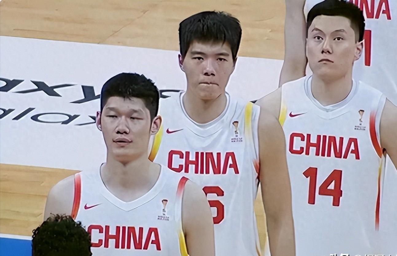 od体育官网-中国男篮逆转夜最差劲之人：失误被换下 仅出场30秒